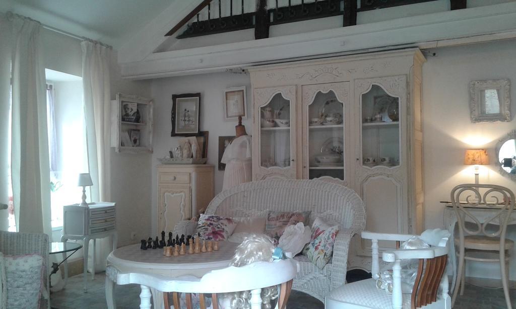 La Chaumiere Ousson-sur-Loire Exterior foto
