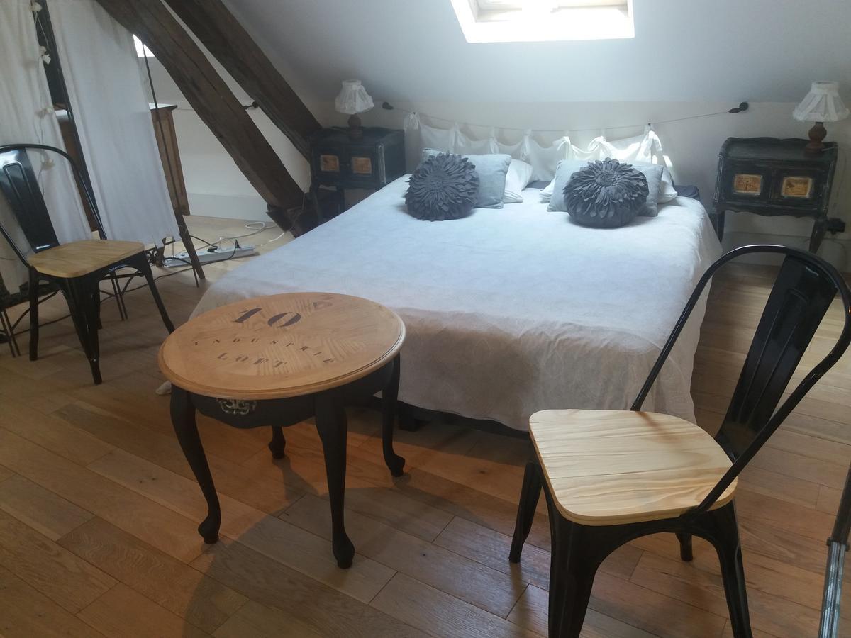 La Chaumiere Ousson-sur-Loire Exterior foto
